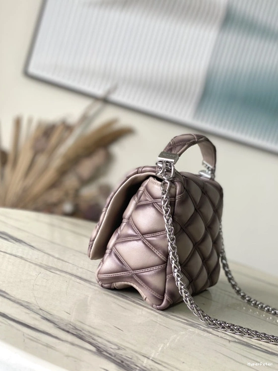 GO-14 LOUIS VUITTON MM 0812